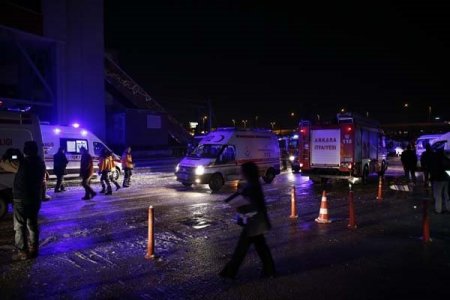 Ankarada 2 qatar toqquşdu: çox sayda ölü və yaralı var (FOTOLAR)