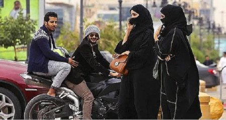 Bu ölkədə yaraşıqlı kişiləri deportasiya edirlər -