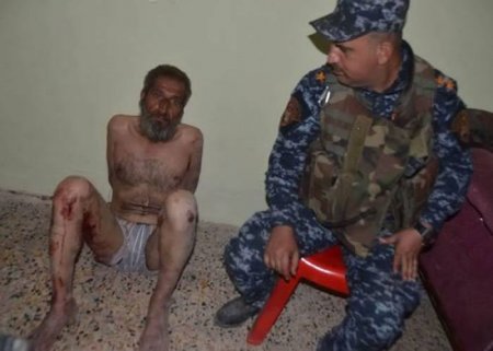 İŞİD "komandiri"nin çılpaq fotoları yayıldı - 