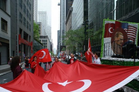 Nyu-Yorkda türk xalqlarının yürüşü təşkil edilib - 