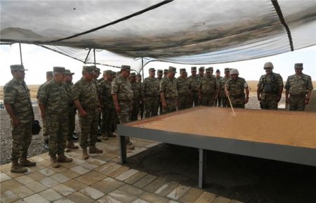Azərbaycan ordusunun genişmiqyaslı təlimlərinin döyüş atışlı mərhələsi keçirilib