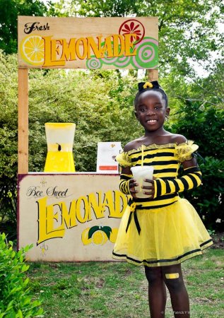11 yaşında milyonçu olan limonad istehsalçısı