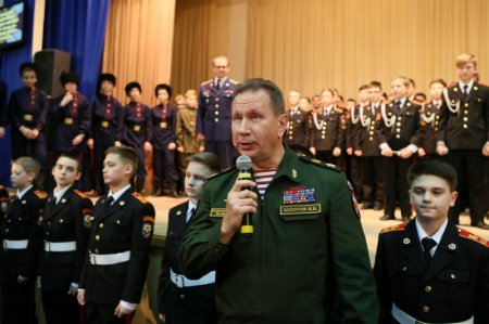 Vladimir Putinin güvəndiyi ordu - 
