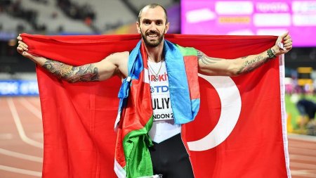 200 metr məsafəyə qaçış üzrə dünya çempionu olan Ramil Quliyev: "Dünya çempionu olmağıma çox şadam"