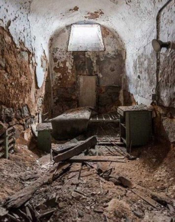205 illik cəhənnəm: 10 il işgəncə verib edam edirdilər... - FOTOLAR