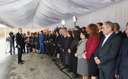 Prezident Şamaxı Cümə Məscidində - Fotolar