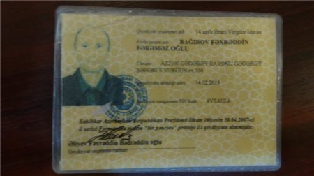 İcra başçısı sahibkarı Gədəbəydən didərgin salmaq istəyir - FOTOLAR
