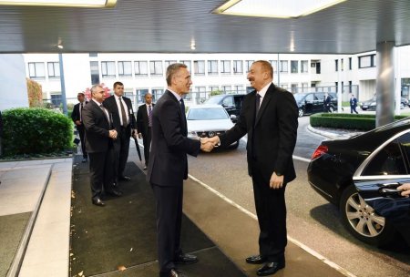 İlham Əliyev NATO-nun baş katibi ilə görüşüb - Fotolar