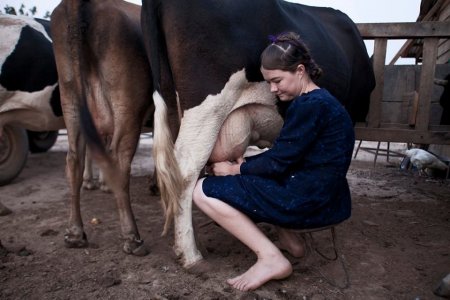 Bir əsrdən çoxdur yatıblar, amma heç biri ölü deyil (FOTOLAR)