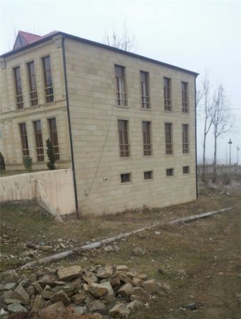 İcra başçısı Gədəbəyi qarış-qarış zəbt edib - 