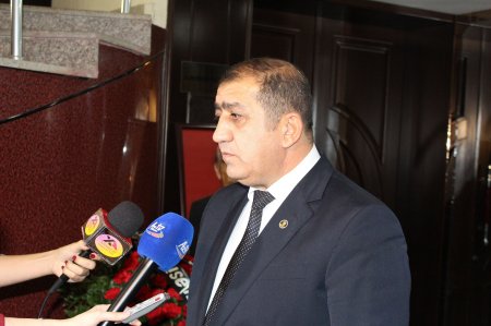 İcra başçısı Avropaya mühacir göndərməkdə ittiham olundu
