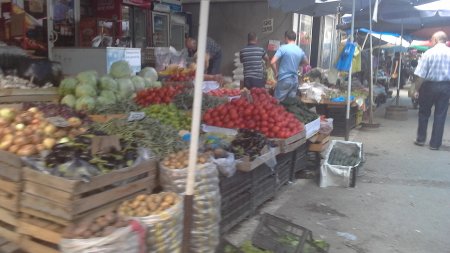 “Qubanın mərkəzi bazarının vəziyyəti bu turizm məkanını gözdən salır”- FOTOLAR