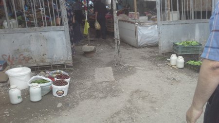 “Qubanın mərkəzi bazarının vəziyyəti bu turizm məkanını gözdən salır”- FOTOLAR