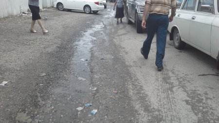 “Qubanın mərkəzi bazarının vəziyyəti bu turizm məkanını gözdən salır”- FOTOLAR
