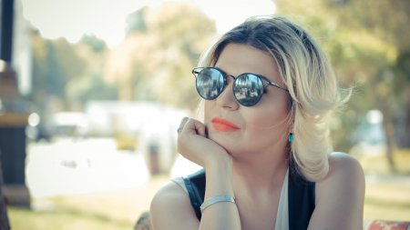 Zümrüd Qasımova: "Ərimlə sevgimizin azalacağından qorxuruq" - 