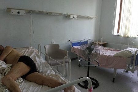 Mingəçevir şəhər Mərkəzi Xəstəxanasında qandonduran hadisələr! - FOTOLAR