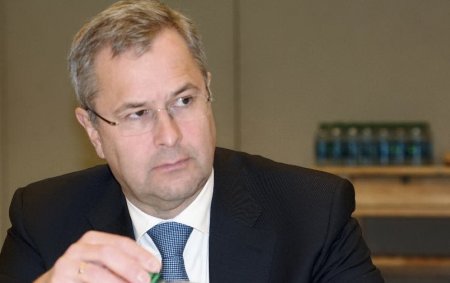 ABŞ senatoru: "Trampın iqtisadi sanksiyalarla bağlı düşünülümüş planı yoxdur!"