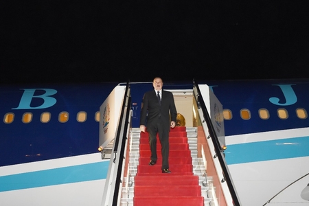 Azərbaycan Prezidenti İlham Əliyev Tacikistana səfərə gedib - Foto