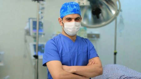 Baş həkimin əməliyyat etdiyi qadın dəhşətli durumda: İnfeksiya ətini yeyir (FOTOLAR 16+)