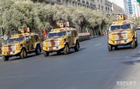 Bakıdakı möhtəşəm paraddan 
