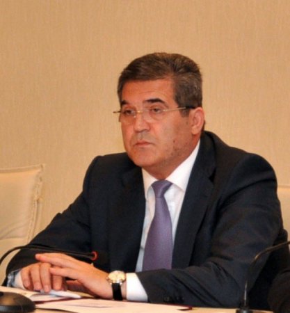 İki icra başçısı hədəfdə - Süleyman Mikayılovla Asif Əsgərov yola salınır