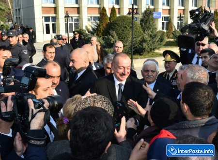 Prezident Ağsu sakinlərinin problemlərini dinlədi - Fotolar