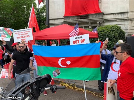 Erməni iddialarına qarşı Türkiyə - Azərbaycan birliyi: ABŞ -da erməni - türk davası (VİDEO - FOTO)