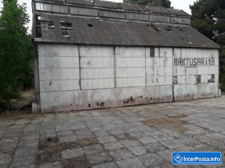 Mərdəkan Dendrarisində bataqlığı xatırladan hovuzlar- 