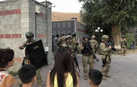 Qırğızıstan niyə qarışdı: “Rusiya əli” hara kimi uzanacaq? (ARAŞDIRMA)