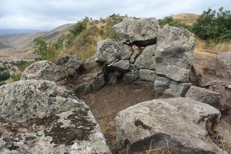 Ermənilər Laçında qədim yaşayış məskənlərini dağıdır (FOTOLAR)