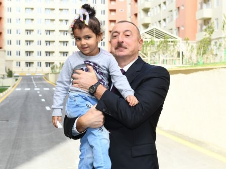 İlham Əliyev məcburi köçkünlər üçün salınmış “Qobu Park-2” yaşayış kompleksinin açılışında iştirak edib - FOTOLAR