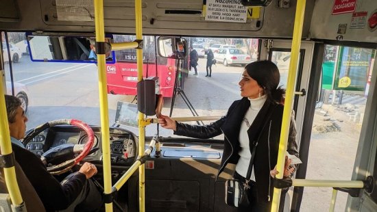 Metro və marşrut avtobuslarında gedişhaqqı artırıldı
