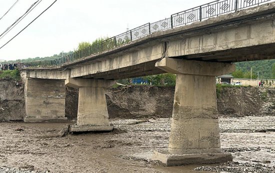 Qubada körpü çökdü, 30-dan çox kəndin yolu bağlandı - FOTO