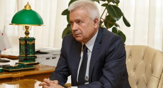 Vahid Ələkbərovun sərvəti 26 milyard dollara çatır Vahid Ələkbərovun sərvəti 26 milyard dollara çatır