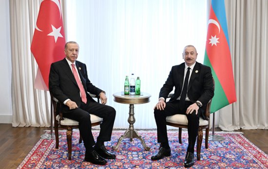 Prezident Xankəndidə Ərdoğanla görüşdü
 