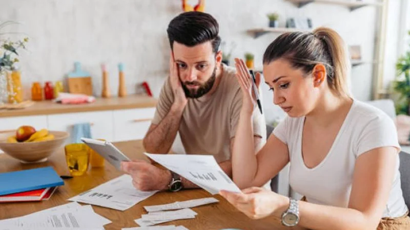 Kredit borcu problemi həll olunur? - Yeni qaydalar hazırlanır
