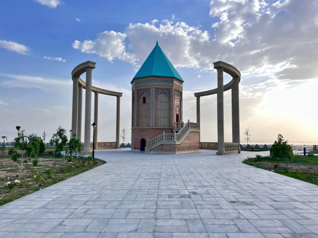 Kerkük ve Nahçıvan’da iki tarihi eser bir elmanın iki yarısı gibidir