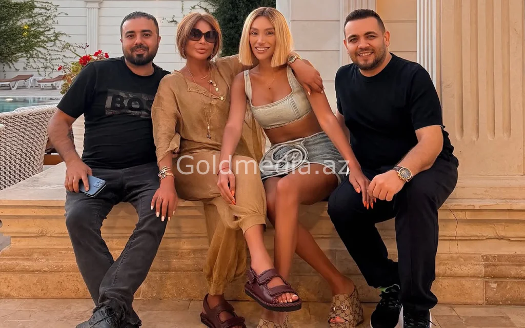 Aygün Kazımova Röyagilə qonaq getdi